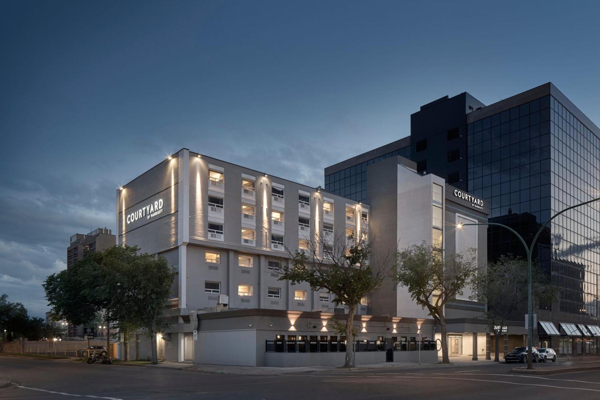 Hotel Courtyard By Marriott Regina Downtown Exterior foto