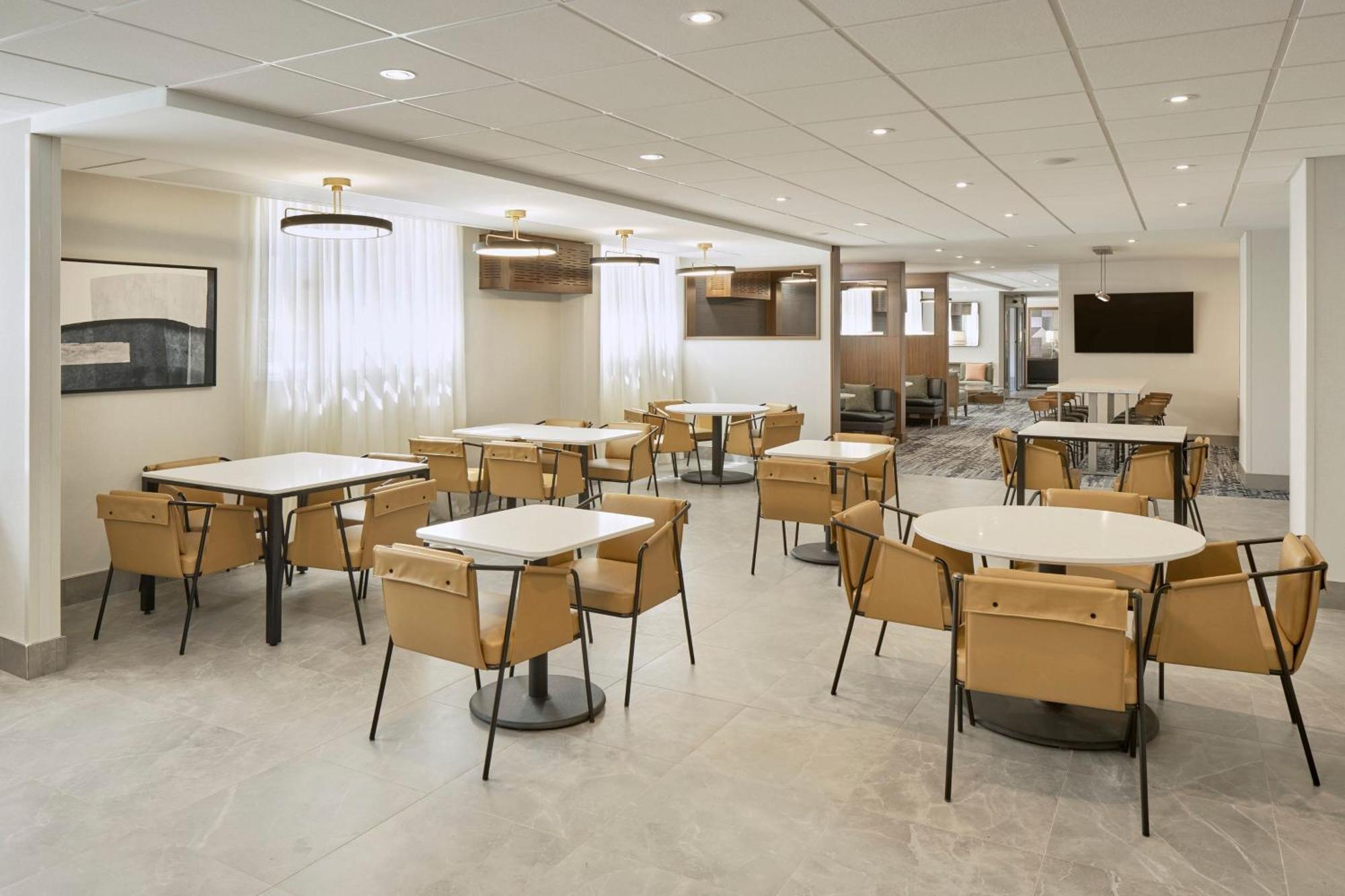 Hotel Courtyard By Marriott Regina Downtown Exterior foto