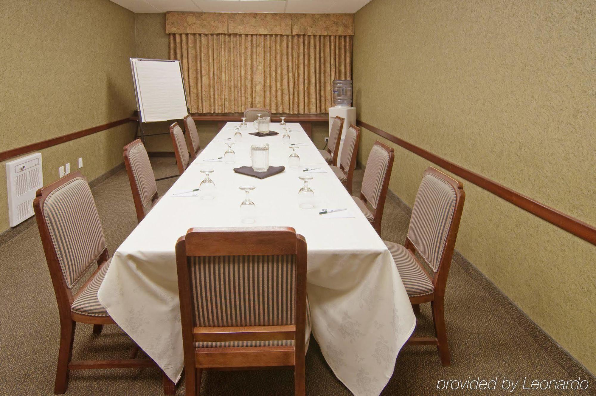 Hotel Courtyard By Marriott Regina Downtown Facilidades foto